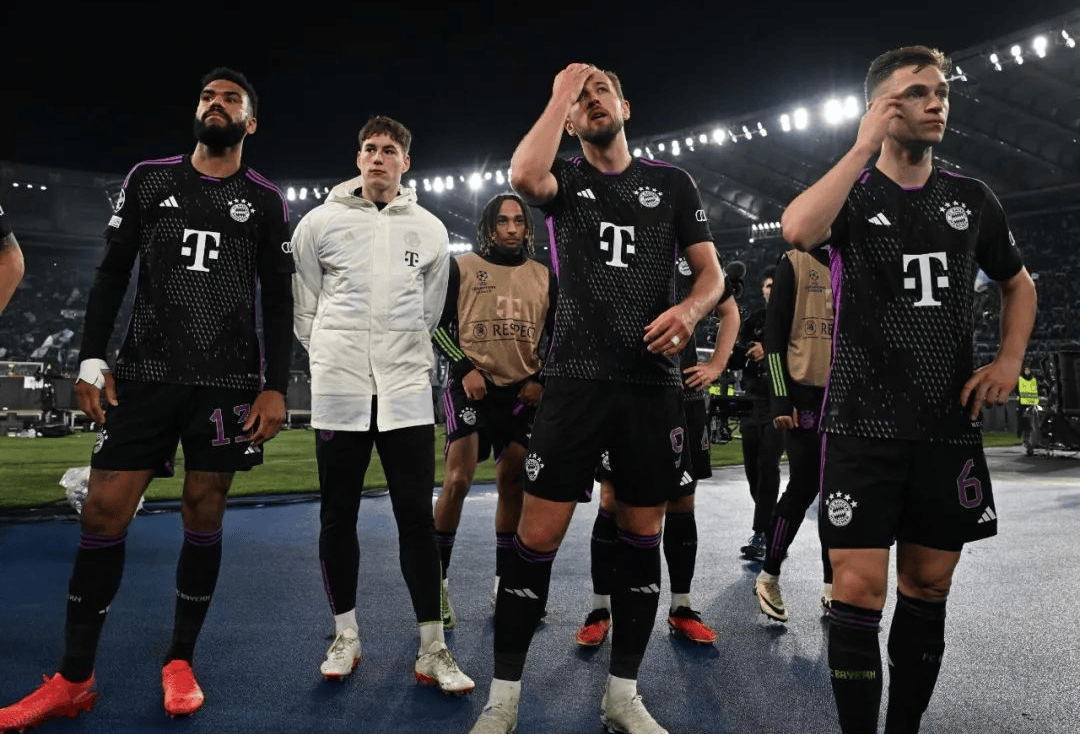 罗马诺：曼城在关注费耶诺德右后卫里德，拜仁也对他有意（罗马诺：曼城盯上费耶诺德右后卫里德，拜仁同样有意）