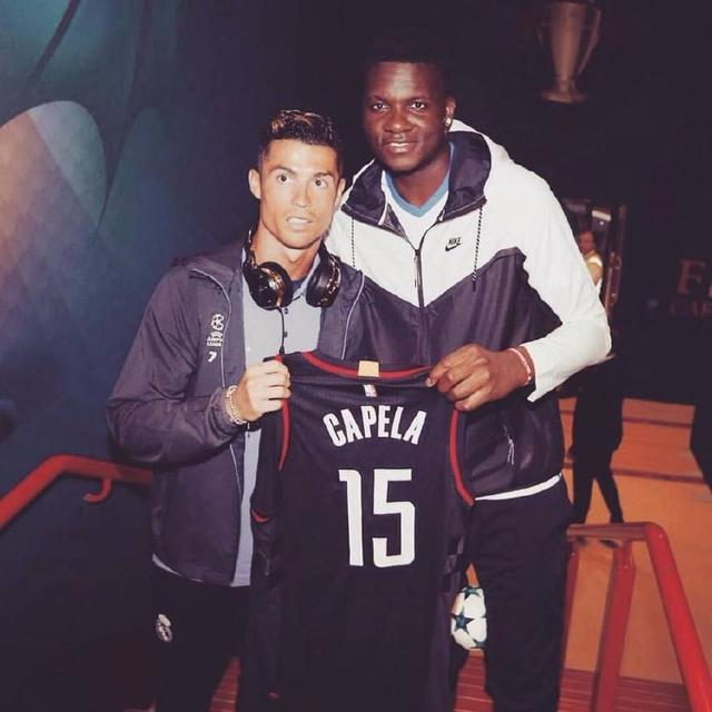 尤文vs都灵：伊尔迪兹领衔，DV9、库普、鲁加尼出战（尤文对阵都灵：伊尔迪兹率队，DV9、库普、鲁加尼出战）