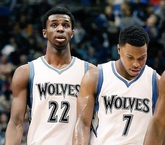 ESPN：曼联重点关注边翼卫引援，并且有7名中场目标（ESPN：曼联引援重心在边翼卫，中场候选多达7人）