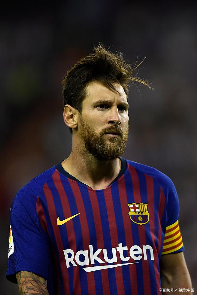 懂球帝12周年120大瞬间1／8决赛：重磅来袭，谁将通往八强？（懂球帝12周年120大瞬间1／8决赛打响：重磅对决，谁能挺进八强？）