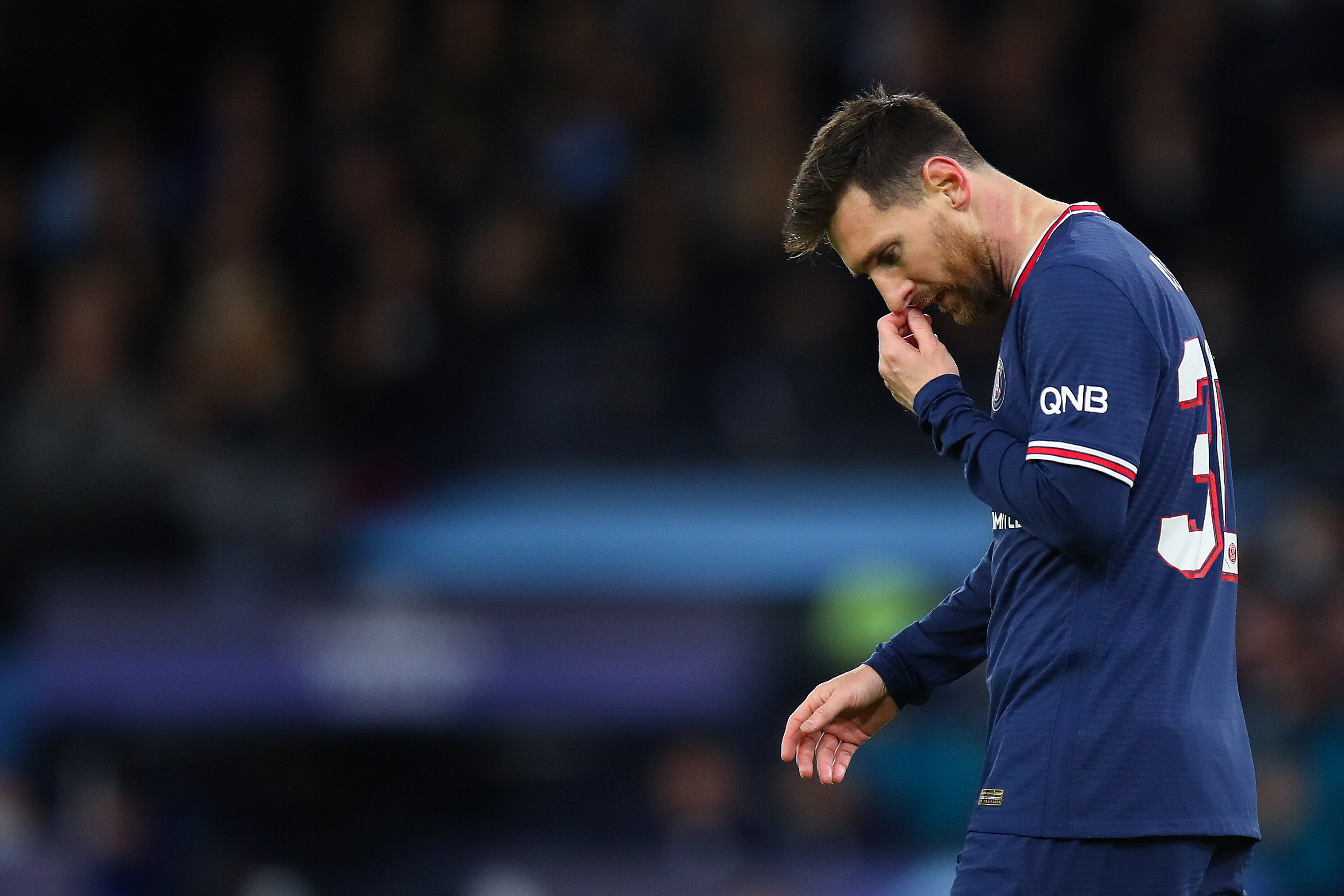 西甲：巴萨客场3-1战胜赫罗纳（巴萨客场3比1击败赫罗纳，西甲再添胜绩）