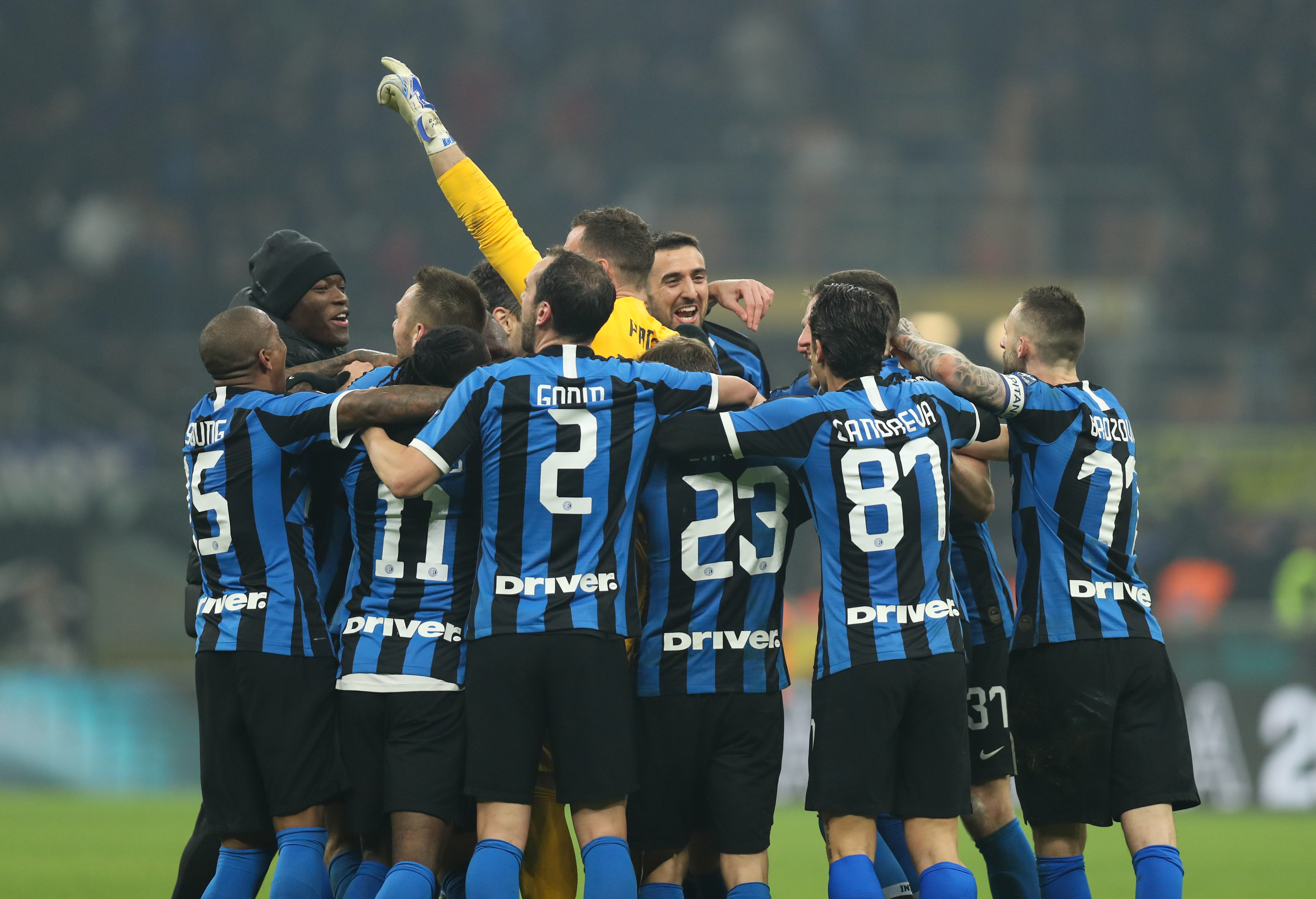 懂球帝2025年10月足坛MVP：姆巴佩蝉联！（懂球帝评选2025年10月足坛MVP，姆巴佩成功卫冕）