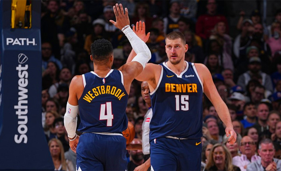 巧了，恰尔汗奥卢上次和这次罚丢点球都在意甲第12轮第74分钟（巧合再现：恰尔汗奥卢两次点球失手均在意甲第12轮第74分钟）