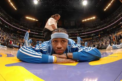 意媒：冈萨雷斯距离被马竞3200万买断还差12场西甲比赛（意媒：冈萨雷斯距马竞3200万买断仅差12场西甲）