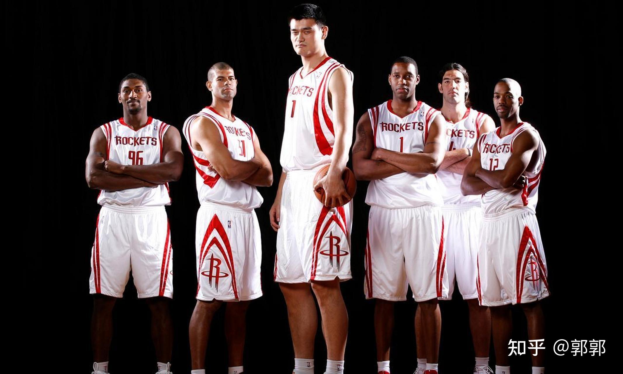 国安备战足协杯决赛，法比奥入选，韩佳奇随队助战，球队士气高昂。（国安冲刺足协杯决赛：法比奥入选名单，韩佳奇随队出征，士气正旺）