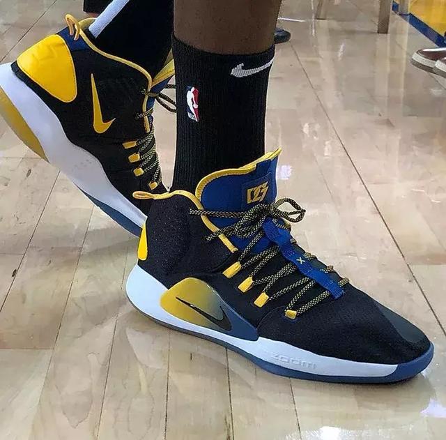 德天空：莱比锡冬窗将出售维尔纳等4人；后腰施拉格尔续约未决（德天空：莱比锡冬窗拟出售含维尔纳在内4将，后腰施拉格尔续约仍悬而未决）